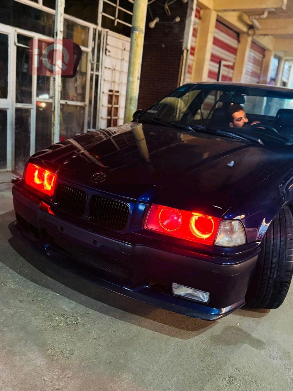 بي ام دبليو الفئة 3